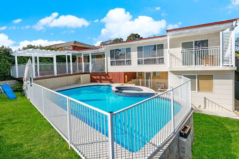 Photo - 18 Rutland Avenue, Baulkham Hills NSW 2153 - Image 2