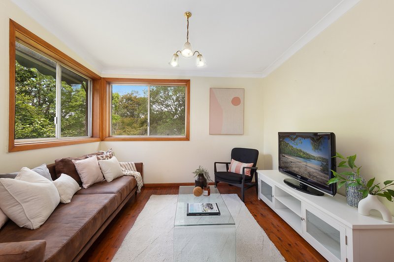 Photo - 18 Saddington Street, Turramurra NSW 2074 - Image 2