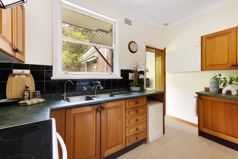 Photo - 18 Saddington Street, Turramurra NSW 2074 - Image 6