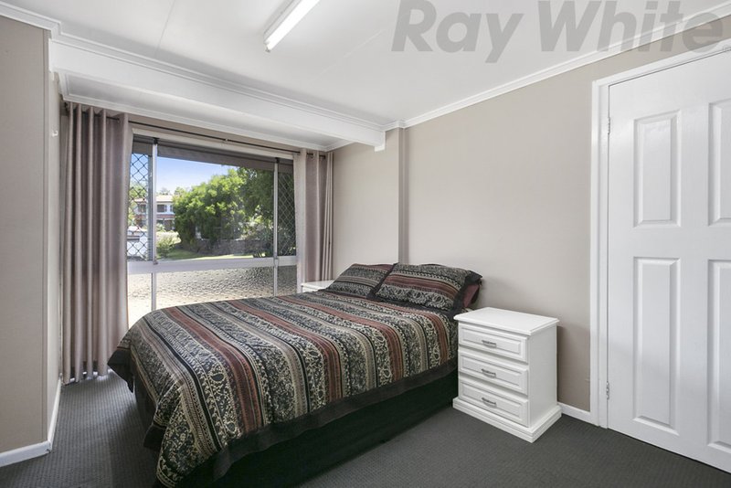 Photo - 18 Sallows Street, Alexandra Hills QLD 4161 - Image 13