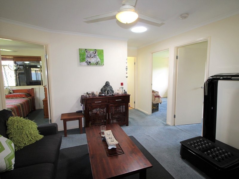 Photo - 18 Sandalwood Drive, Brightview QLD 4311 - Image 13