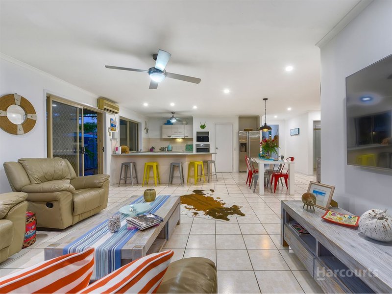 Photo - 18 Sanderling Street, Taigum QLD 4018 - Image 9