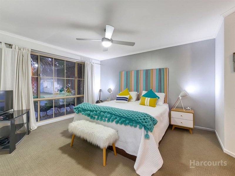 Photo - 18 Sanderling Street, Taigum QLD 4018 - Image 13