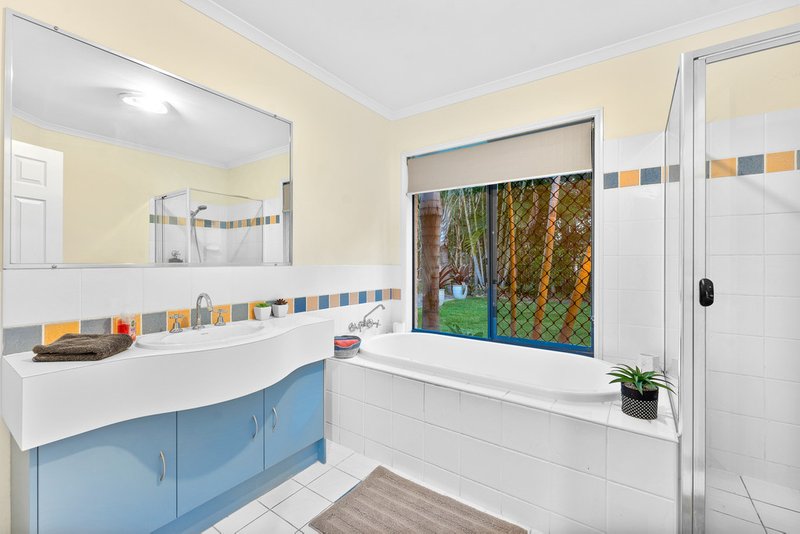 Photo - 18 Sandpiper Avenue, North Lakes QLD 4509 - Image 26