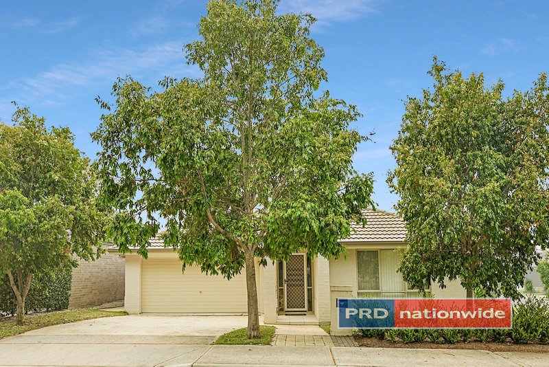 18 Sandstock Crescent, Jordan Springs NSW 2747