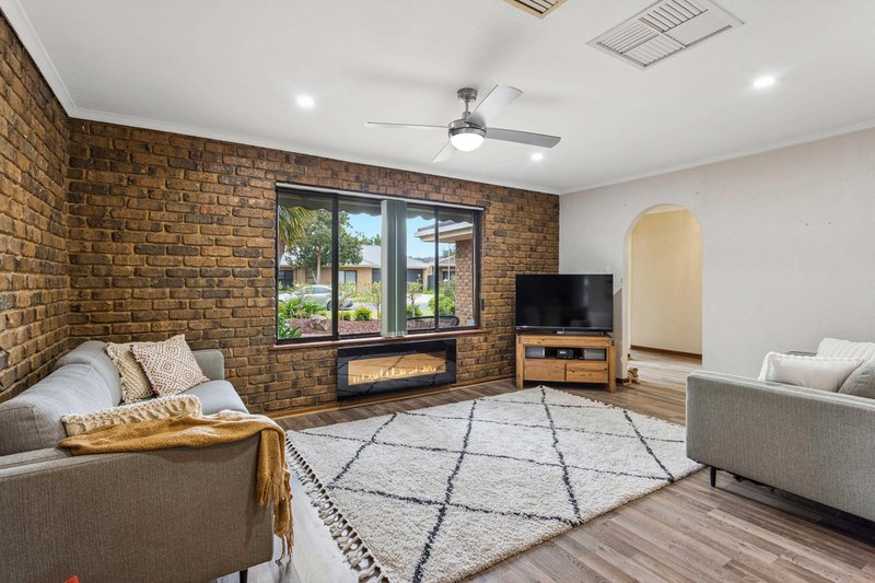 Photo - 18 Sandy Crescent, Salisbury Park SA 5109 - Image 2