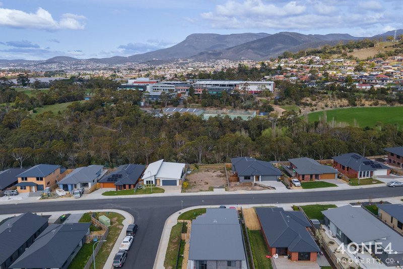 Photo - 18 Saw Mill Court, Austins Ferry TAS 7011 - Image 5