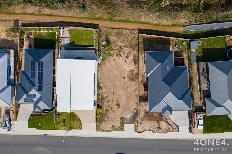 Photo - 18 Saw Mill Court, Austins Ferry TAS 7011 - Image 8