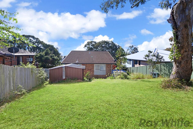 Photo - 18 Scenic Drive, Budgewoi NSW 2262 - Image 8