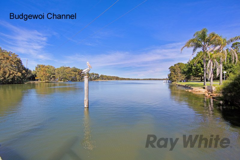 Photo - 18 Scenic Drive, Budgewoi NSW 2262 - Image 11