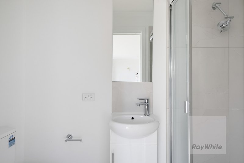 Photo - 18 Scott Grove, Kingsbury VIC 3083 - Image 7
