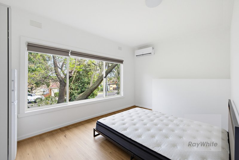 Photo - 18 Scott Grove, Kingsbury VIC 3083 - Image 15