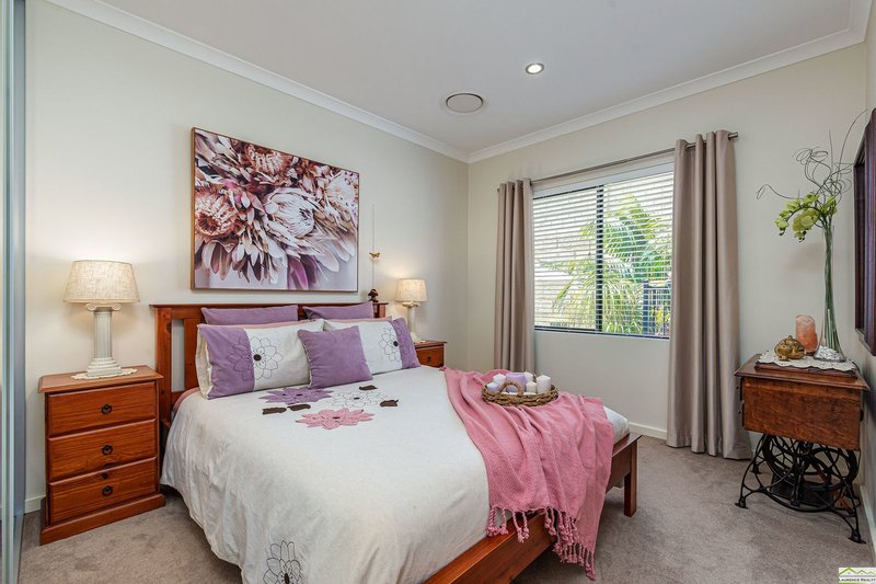 Photo - 18 Seafarer Way, Jindalee WA 6036 - Image 13