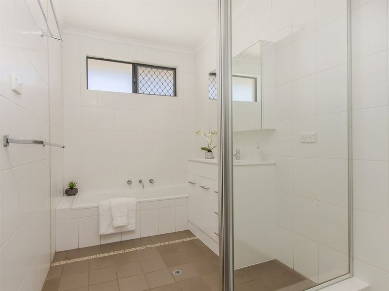 Photo - 18 Seahaven Street, Safety Bay WA 6169 - Image 10