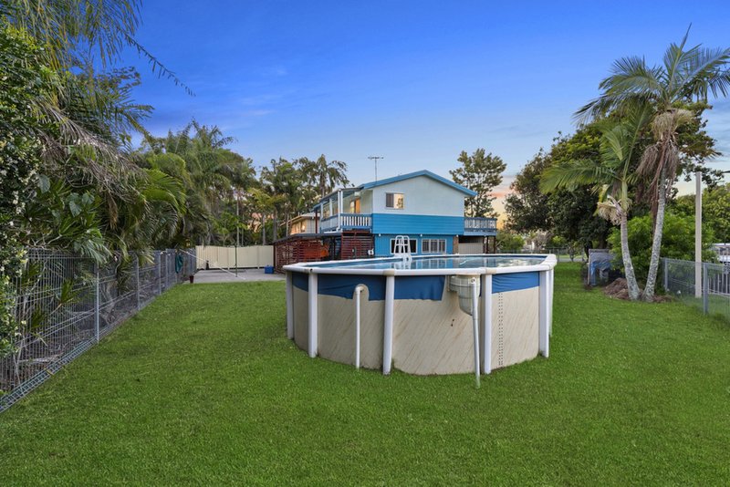 Photo - 18 Seashell Drive, Deception Bay QLD 4508 - Image 11