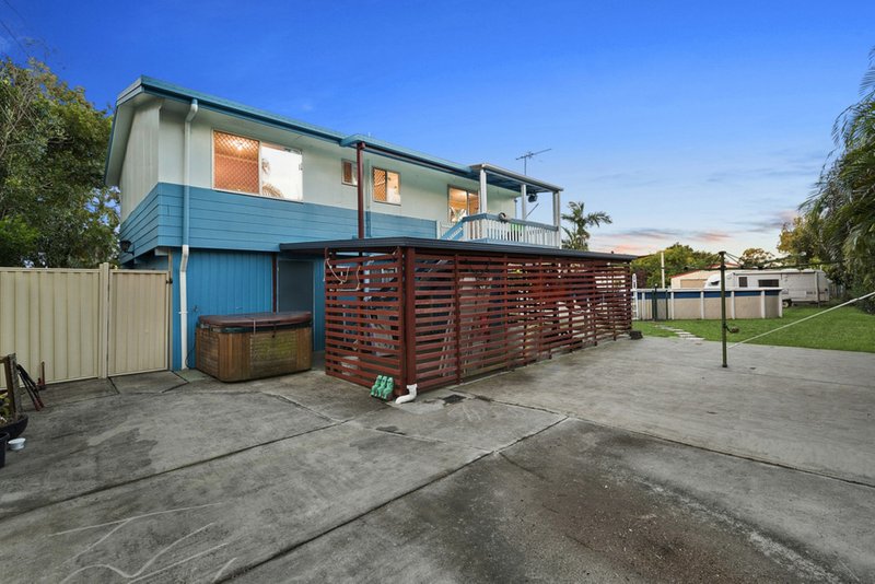 Photo - 18 Seashell Drive, Deception Bay QLD 4508 - Image 12