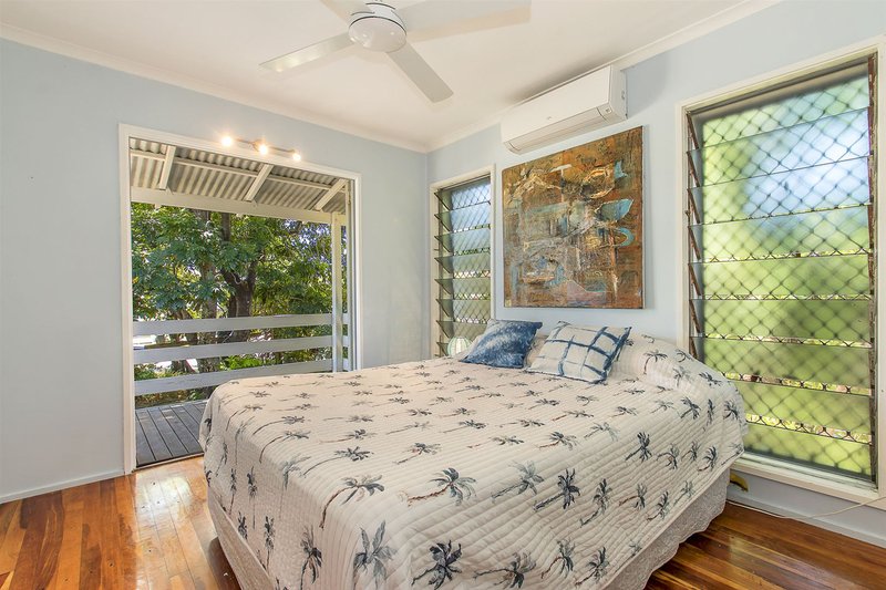 Photo - 18 Seaward Crescent, Pallarenda QLD 4810 - Image 6