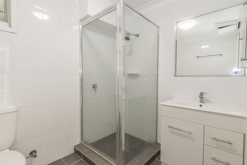 Photo - 18 Seaward Crescent, Pallarenda QLD 4810 - Image 11