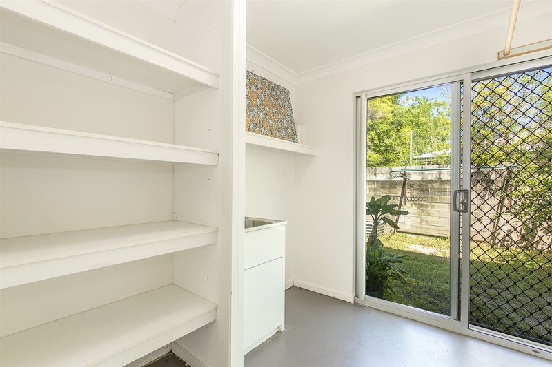 Photo - 18 Seaward Crescent, Pallarenda QLD 4810 - Image 14