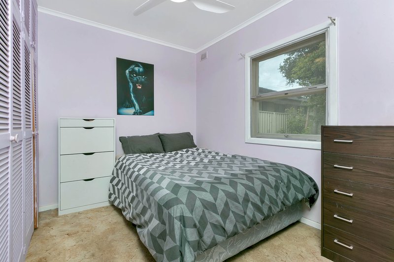 Photo - 18 Secomb Avenue, Parafield Gardens SA 5107 - Image 6