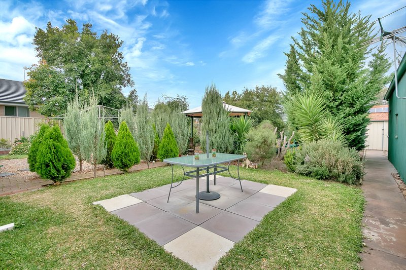 Photo - 18 Secomb Avenue, Parafield Gardens SA 5107 - Image 11