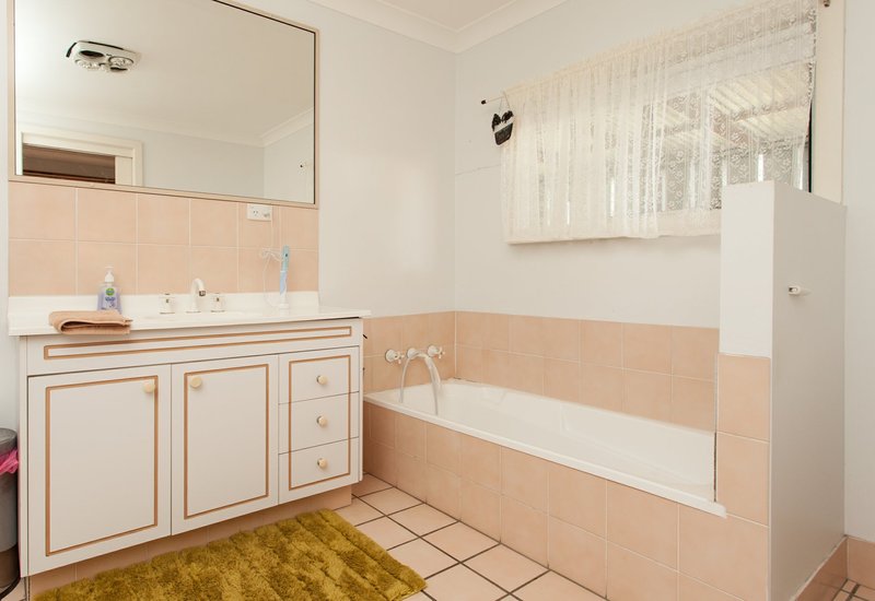 Photo - 18 Sergeant Street, Cessnock NSW 2325 - Image 4