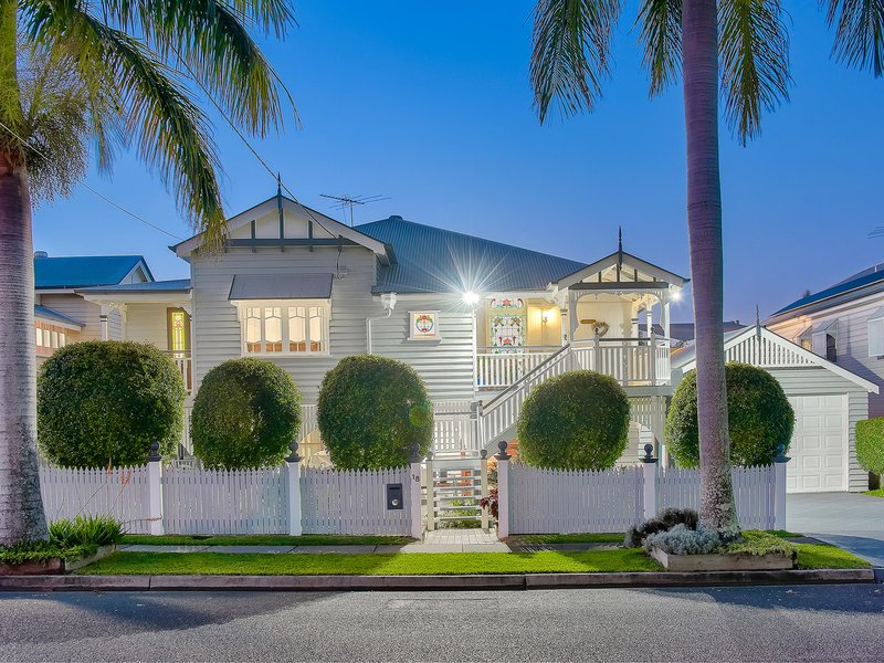 Photo - 18 Seventh Avenue, Kedron QLD 4031 - Image