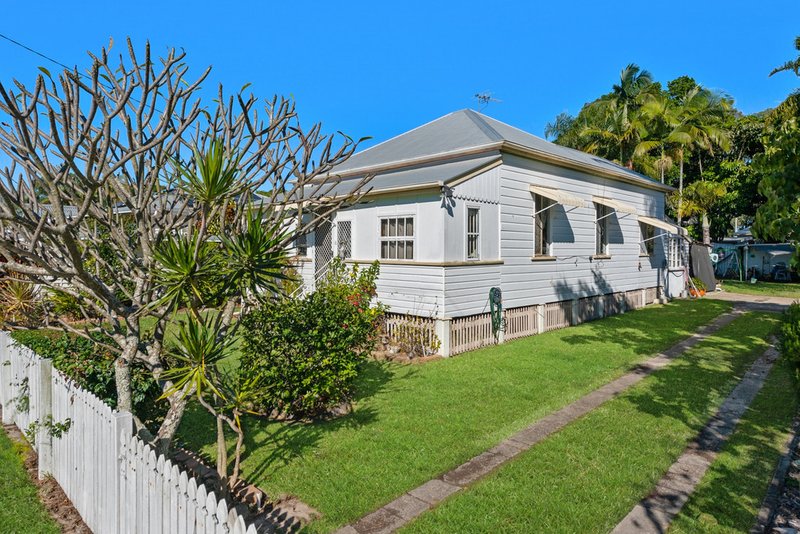 Photo - 18 Seymour Street, Deception Bay QLD 4508 - Image 2