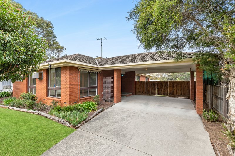Photo - 18 Sheeran Crescent, Lara VIC 3212 - Image 1