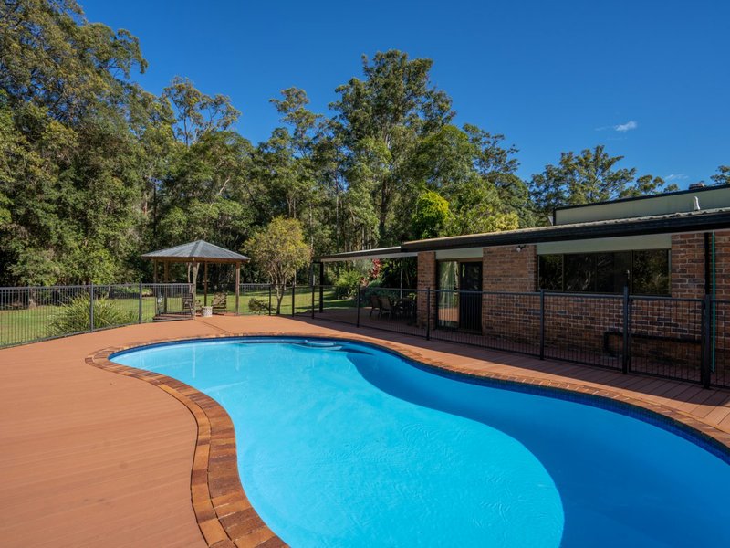 Photo - 18 Shetland Place, Mudgeeraba QLD 4213 - Image 2