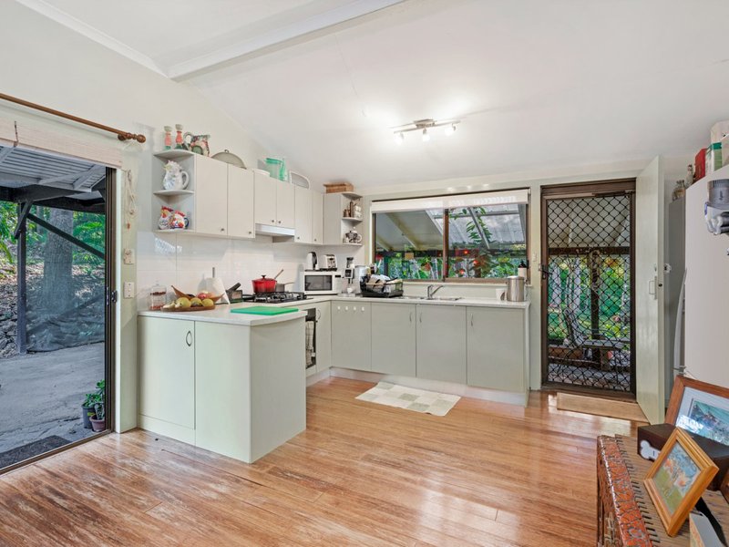 Photo - 18 Shetland Place, Mudgeeraba QLD 4213 - Image 20