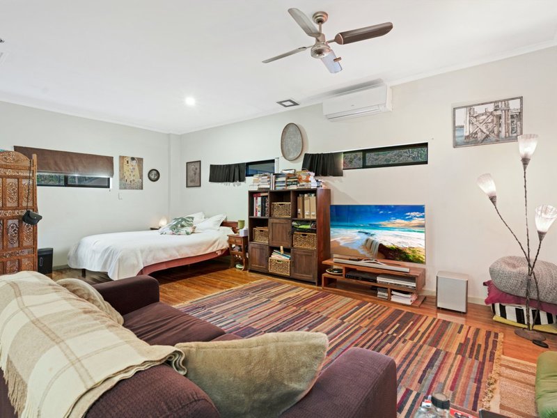 Photo - 18 Shetland Place, Mudgeeraba QLD 4213 - Image 22