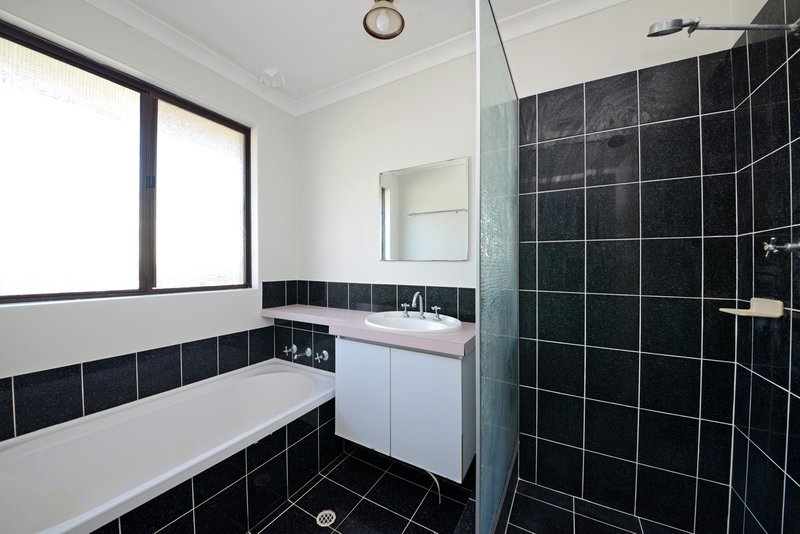 Photo - 18 Shinners Green, Clarkson WA 6030 - Image 17