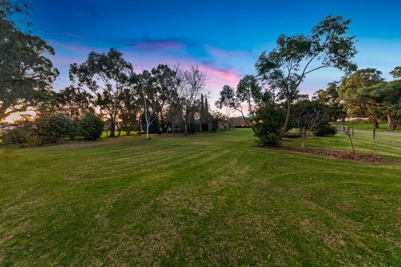 Photo - 18 Silky Oak Court, Garfield VIC 3814 - Image 33