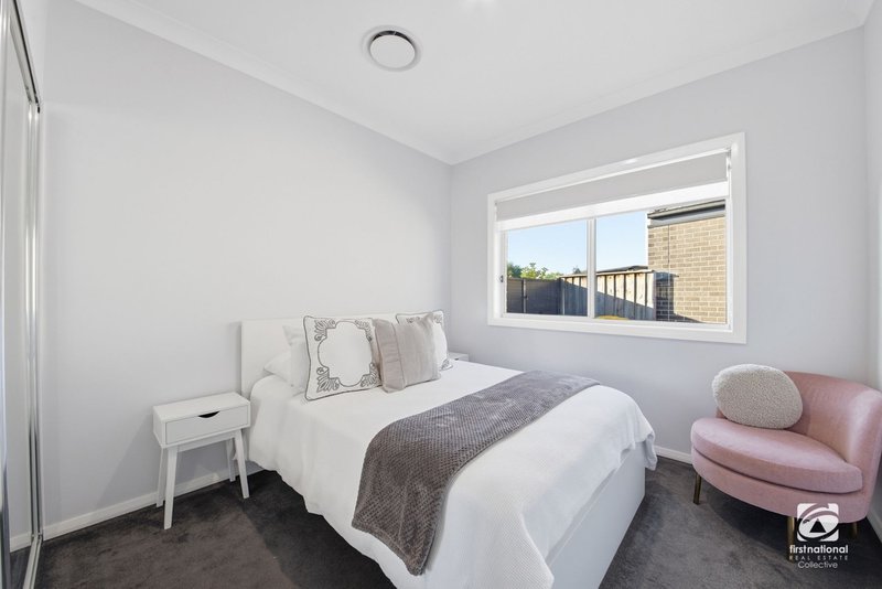 Photo - 18 Silvester Way, Gledswood Hills NSW 2557 - Image 13