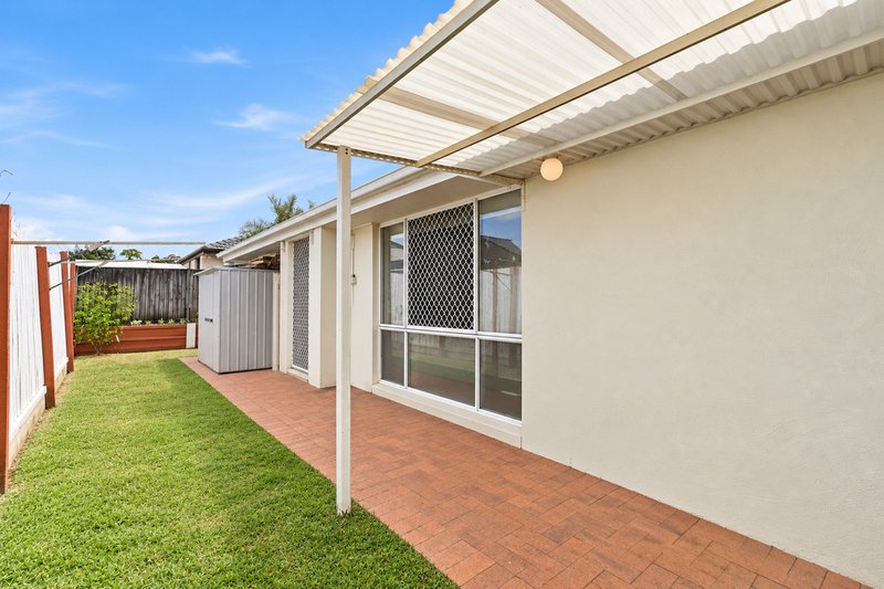 Photo - 18 Sirett Street, Runcorn QLD 4113 - Image 22