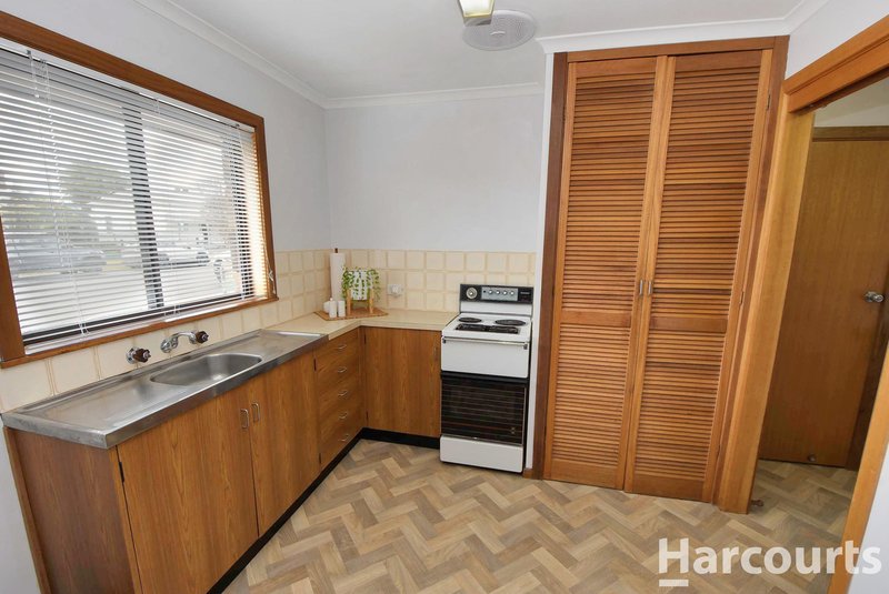 Photo - 1/8 Smith Street, Horsham VIC 3400 - Image 4