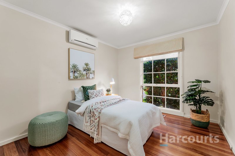 Photo - 18 Smithfield Square, Wantirna VIC 3152 - Image 10