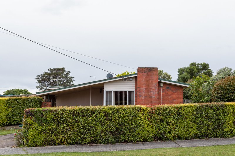 Photo - 18 Snow Street, Newnham TAS 7248 - Image 2