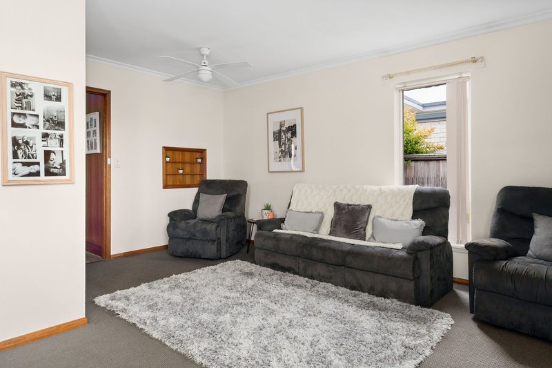 Photo - 18 Snow Street, Newnham TAS 7248 - Image 7