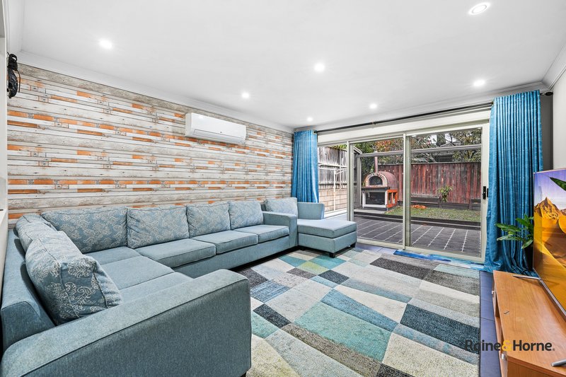 Photo - 18 Snowy Avenue, Minto NSW 2566 - Image 3