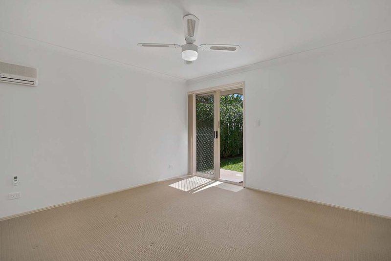 Photo - 18 Somersby Street, Seventeen Mile Rocks QLD 4073 - Image 8