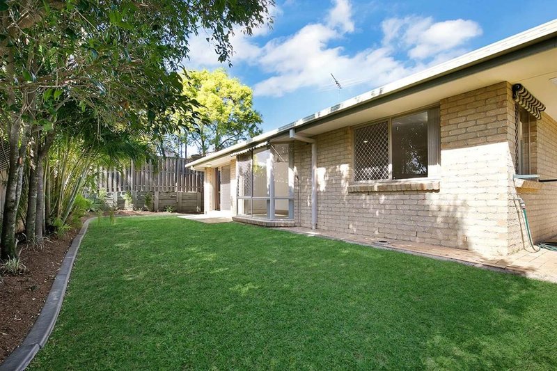 Photo - 18 Somersby Street, Seventeen Mile Rocks QLD 4073 - Image 10