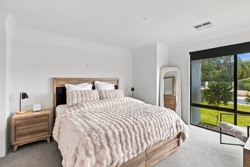 Photo - 18 Sophia Loop, West Busselton WA 6280 - Image 7