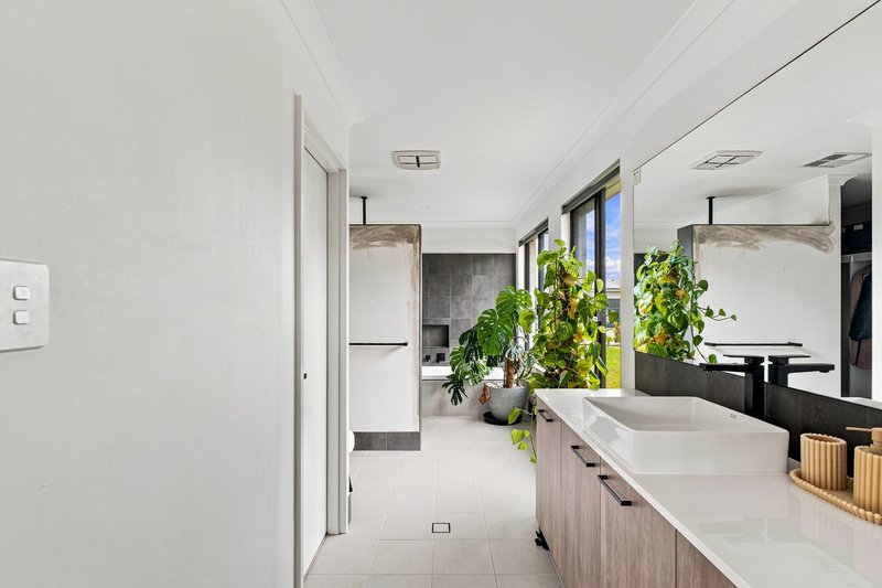 Photo - 18 Sophia Loop, West Busselton WA 6280 - Image 10