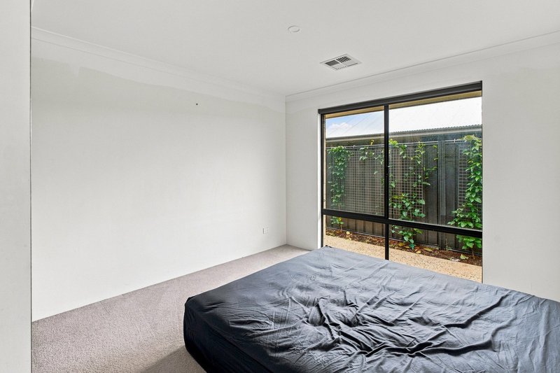 Photo - 18 Sophia Loop, West Busselton WA 6280 - Image 13