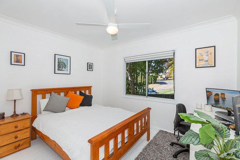 Photo - 18 Southampton Avenue, Buttaba NSW 2283 - Image 9