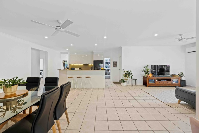 Photo - 18 Southeden Court, Cooroy QLD 4563 - Image 10