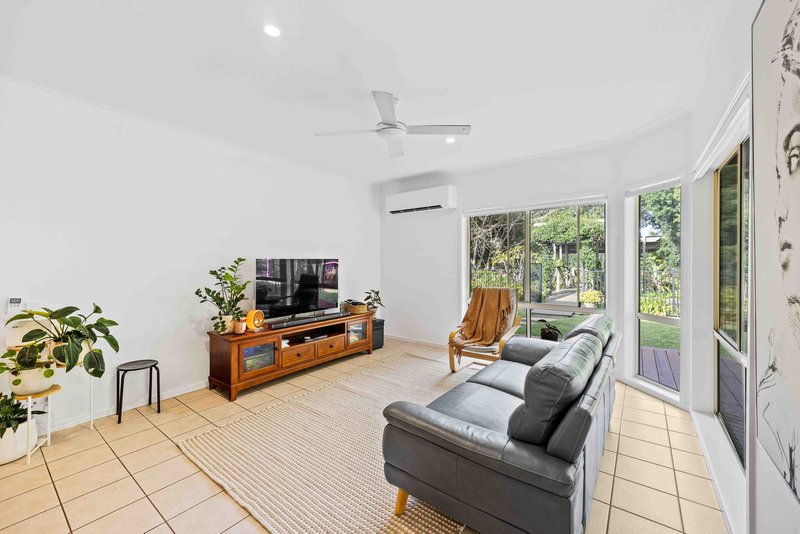 Photo - 18 Southeden Court, Cooroy QLD 4563 - Image 12