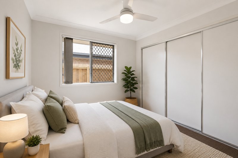 Photo - 18 Splendour Circuit, Yarrabilba QLD 4207 - Image 8